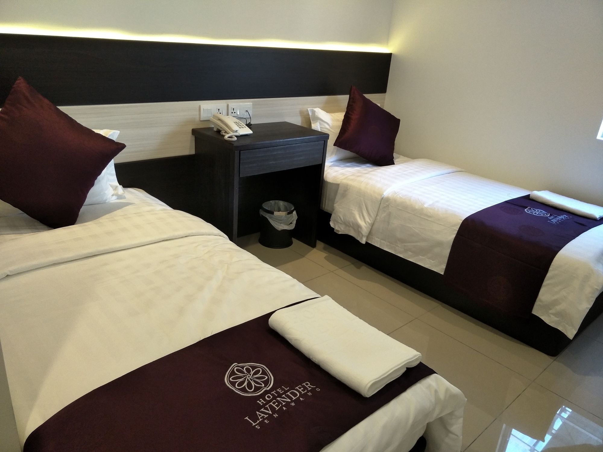 Hotel Lavender Senawang Σερεμπάν Εξωτερικό φωτογραφία